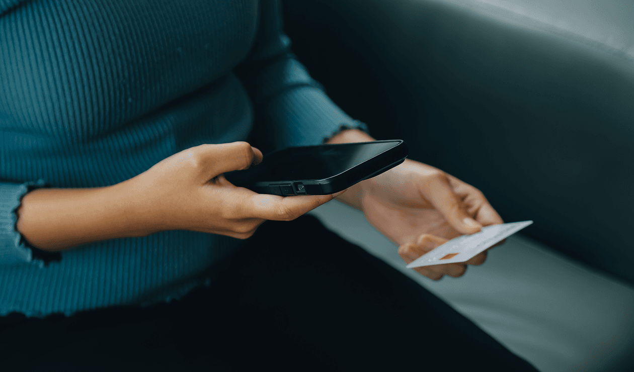 translation_v9.products.biometricAuthentication.useCases.text.cards.0.title